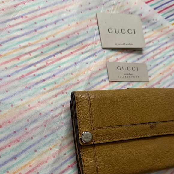 Gucci Brown Leather Wallet - Picture 2 of 14